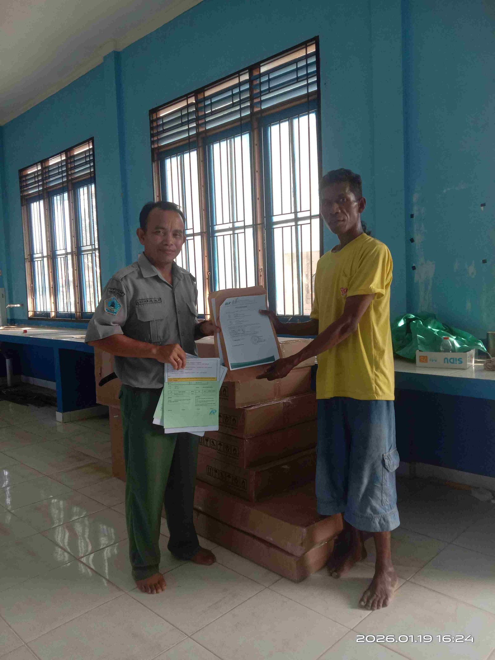 SKH Negeri 1 Sanaman Mantikei Terima Bantuan Sarana Pendidikan dari Pemerintah Provinsi Kalimantan Tengah